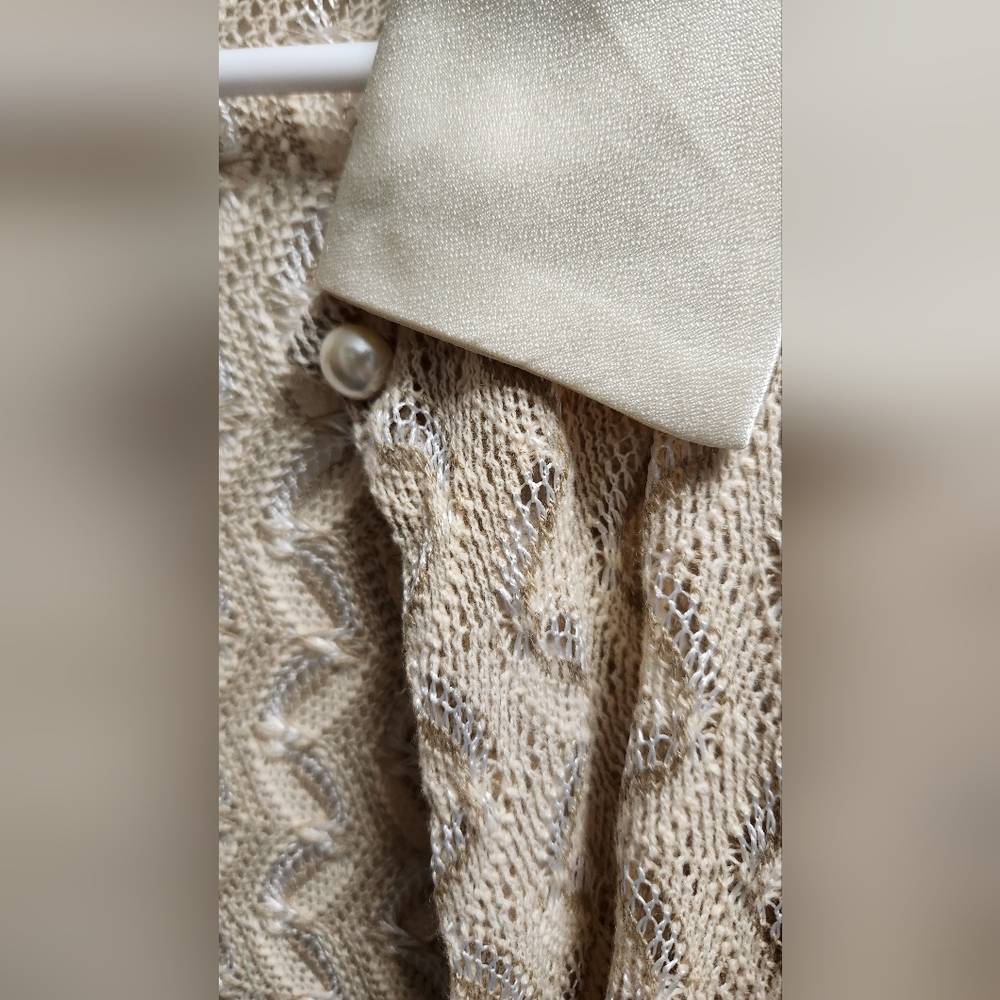 Coverlet - Picture 2 of 5